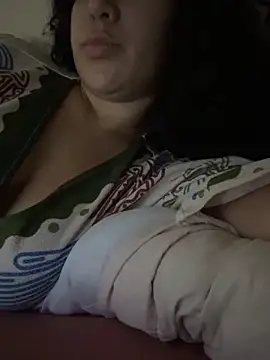 megam33 online show from March 28, 2026, 7:53 am