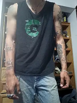 Snapshot of mexicaninuganda chatting on February 18, 2025, 7:54 am mexicaninuganda online show from February 18, 2025, 7:54 am