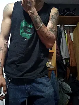 Snapshot of mexicaninuganda chatting on February 6, 2025, 9:32 am mexicaninuganda online show from February 6, 2025, 9:32 am