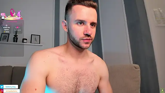 EnriqueBarberry online show from September 13, 2025, 5:29 am