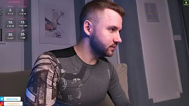 EnriqueBarberry online show from March 3, 2025, 6:42 am