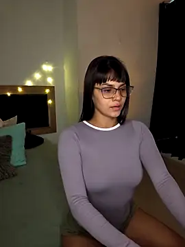 Susi bell online show from March 18, 2026, 10:32 pm