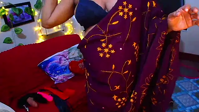 Snapshot of SnoowForYou chatting on January 11, 2026, 2:07 am SnoowForYou online show from January 11, 2026, 2:07 am