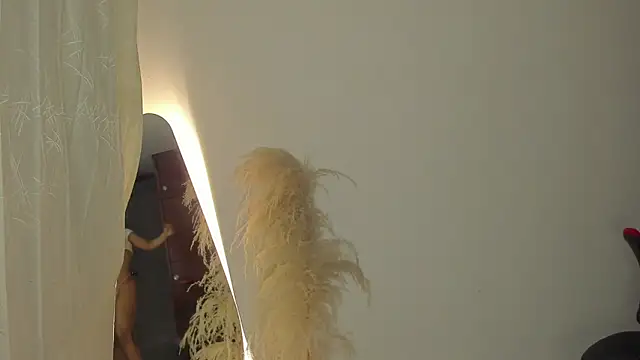 samy jonnes  online show from February 23, 2025, 5:12 am