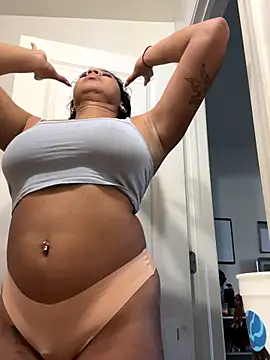 Snapshot of VanessaBling chatting on January 6, 2026, 4:00 pm VanessaBling online show from January 6, 2026, 4:00 pm