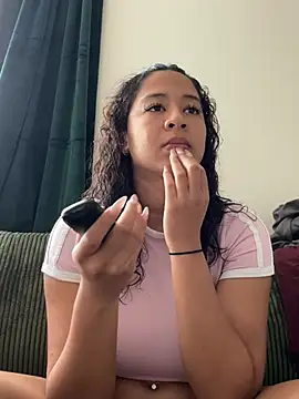 Snapshot of VanessaBling chatting on January 7, 2026, 4:01 pm VanessaBling online show from January 7, 2026, 4:01 pm