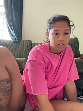 Snapshot of VanessaBling chatting on March 24, 2026, 3:01 pm VanessaBling online show from March 24, 2026, 3:01 pm