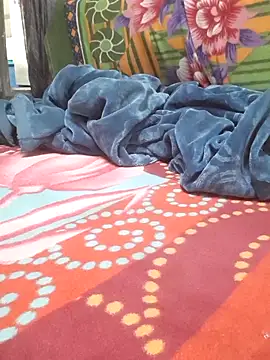 Snapshot of Burhade-- chatting on April 16, 2026, 10:34 pm Burhade-- online show from April 16, 2026, 10:34 pm