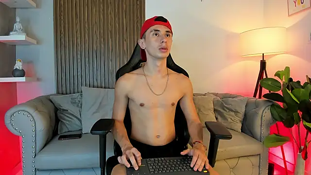 Jotastevensxx online show from October 2, 2025, 7:28 pm