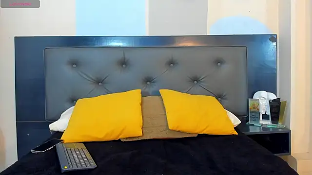 Jotastevensxx online show from February 20, 2026, 4:31 am