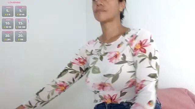 seductivespellvagina80 online show from July 8, 2026, 12:28 pm