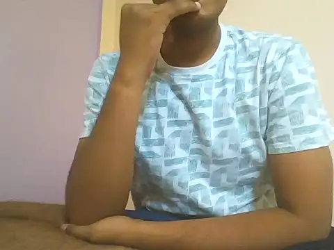 Snapshot of Dusky_Aarav chatting on May 11, 2026, 8:16 am Dusky Aarav online show from May 11, 2026, 8:16 am