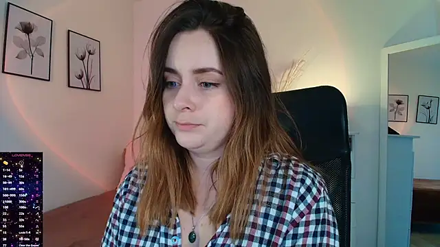 miss seline online show from October 28, 2025, 8:19 pm