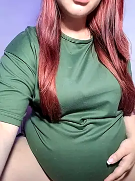 Snapshot of Scarlet_garnet chatting on July 13, 2026, 1:38 am Scarlet garnet online show from July 13, 2026, 1:38 am