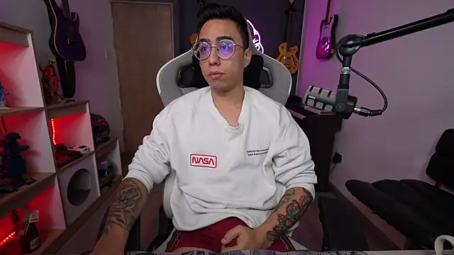 Snapshot of granxarma960 chatting on November 11, 2025, 11:49 am granxarma960 online show from November 11, 2025, 11:49 am