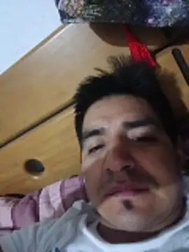 Snapshot of latino17 chatting on March 27, 2026, 6:33 am latino17 online show from March 27, 2026, 6:33 am