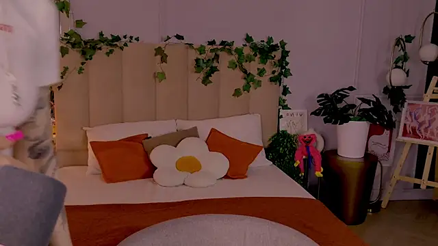 Snapshot of Meow_Nancy chatting on June 15, 2026, 5:07 am Meow Nancy online show from June 15, 2026, 5:07 am