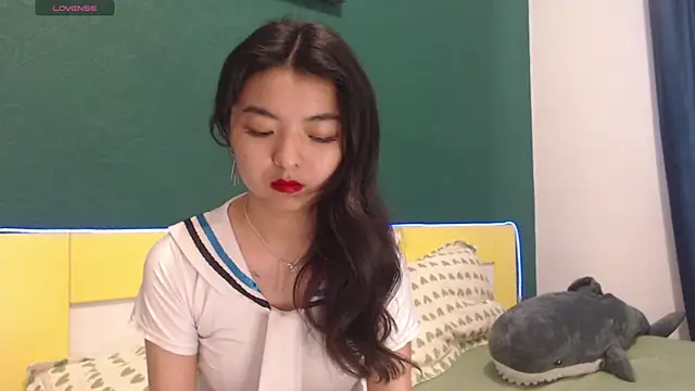 Shy Kira online show from June 12, 2026, 8:45 am