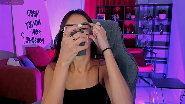 Snapshot of LanaBaker chatting on February 2, 2026, 2:54 am LanaBaker online show from February 2, 2026, 2:54 am