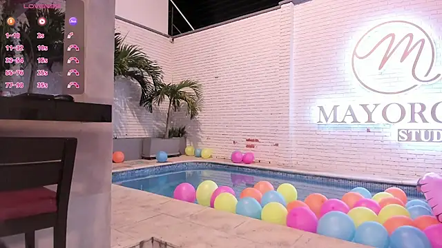 Maxim-Walker online show from October 31, 2025, 3:36 am