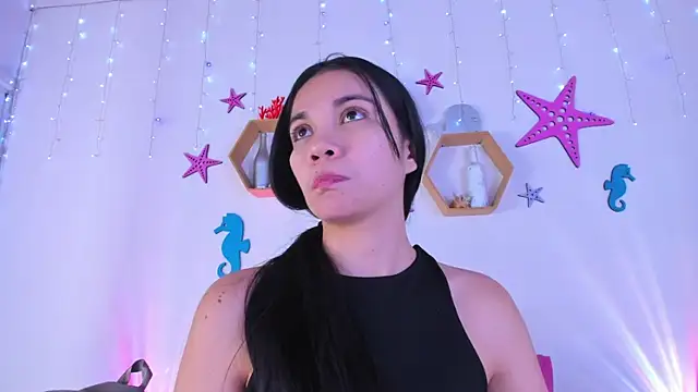 Snapshot of Emiily_Parkerr chatting on December 4, 2025, 3:05 am Emiily Parkerr online show from December 4, 2025, 3:05 am