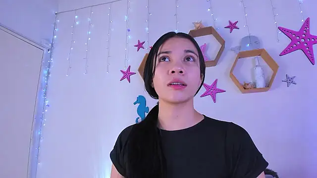 Snapshot of Emiily_Parkerr chatting on November 5, 2025, 2:58 am Emiily Parkerr online show from November 5, 2025, 2:58 am