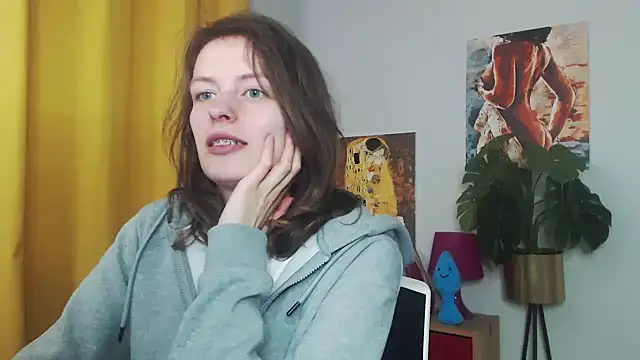 juicyNadine online show from October 1, 2025, 4:50 am