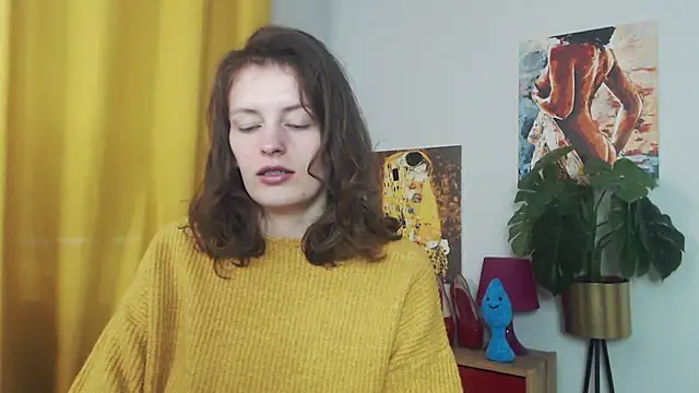 juicyNadine online show from September 28, 2025, 5:03 am