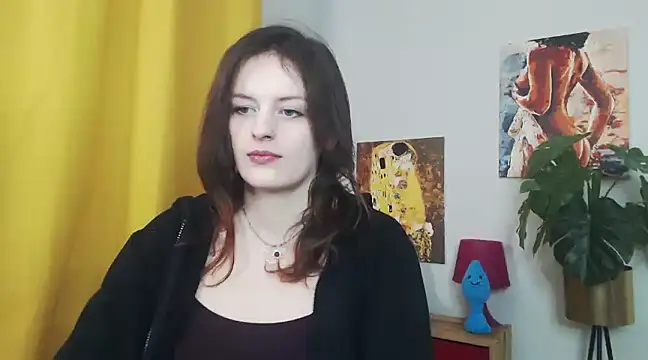 juicyNadine online show from February 26, 2025, 6:19 am