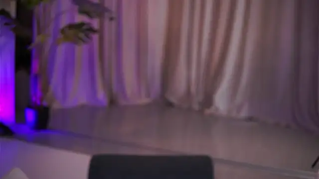 NatyDesiree online show from August 9, 2026, 7:31 pm