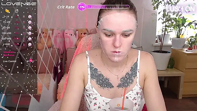 Bella  Swoon online show from October 22, 2025, 4:45 am