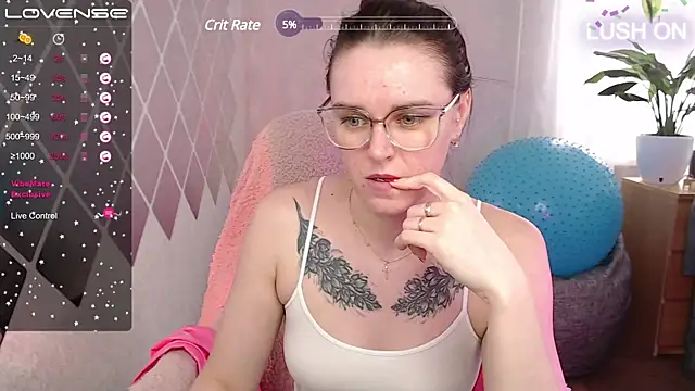 Snapshot of Bella__Swoon chatting on February 21, 2025, 7:56 am Bella Swoon online show from February 21, 2025, 7:56 am