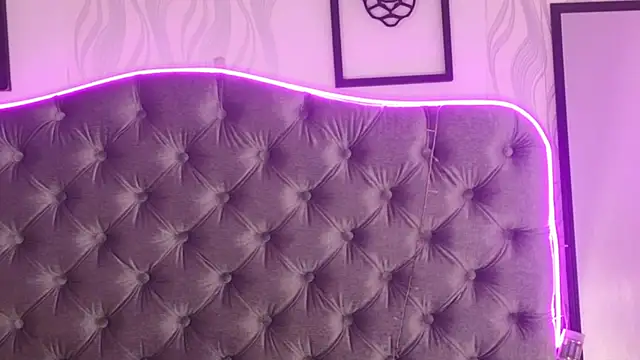 Snapshot of mmoonlightt_ chatting on December 20, 2024, 2:26 pm mmoonlightt online show from December 20, 2024, 2:26 pm