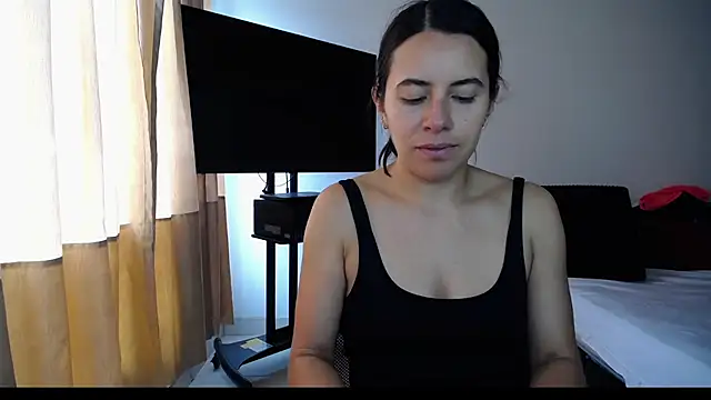 Mariam Gomezxxx online show from October 27, 2025, 3:24 pm