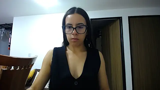 Mariam Gomezxxx online show from May 4, 2026, 6:44 pm