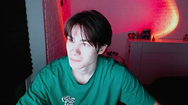 MarkusDean online show from October 21, 2025, 4:17 pm