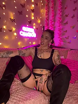 Chachou000 online show from March 17, 2025, 11:02 pm