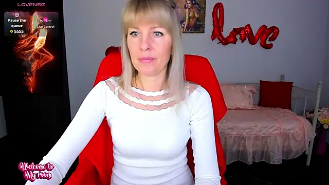 Snapshot of Anita_Tayson chatting on February 18, 2025, 7:21 am Anita Tayson online show from February 18, 2025, 7:21 am