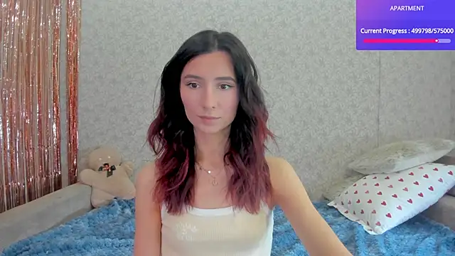 crystalnut online show from March 13, 2025, 3:11 am