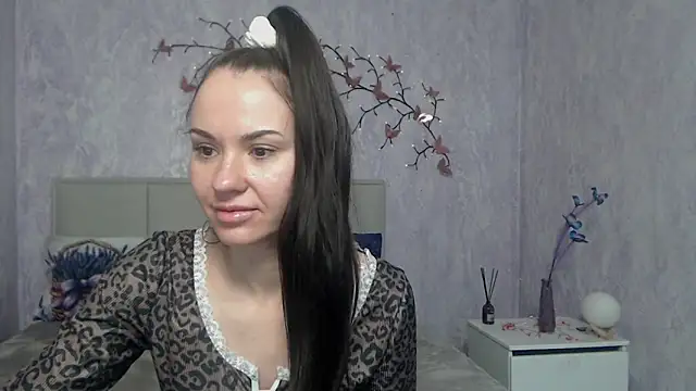 KaraCriegs online show from February 17, 2026, 7:44 pm