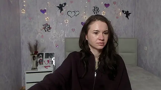 Snapshot of KaraCriegs chatting on February 27, 2025, 9:36 pm KaraCriegs online show from February 27, 2025, 9:36 pm