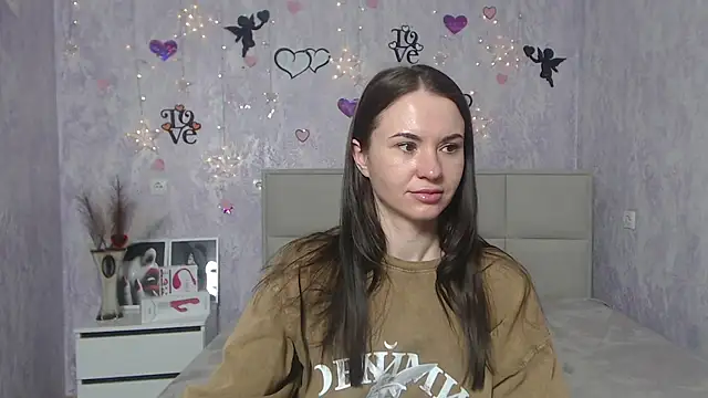 Snapshot of KaraCriegs chatting on March 1, 2025, 9:48 pm KaraCriegs online show from March 1, 2025, 9:48 pm