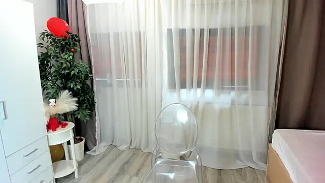 OliviaRimes online show from February 28, 2025, 7:05 am