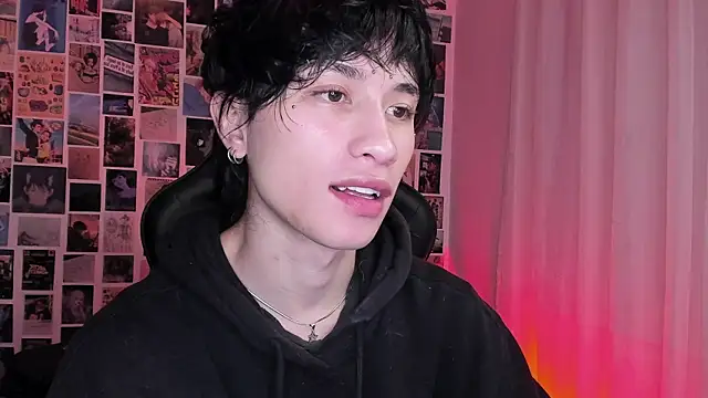 liamelf online show from October 14, 2025, 7:20 am