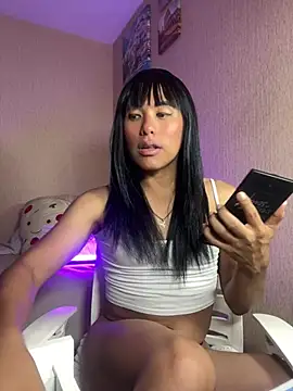 Snapshot of DanArant chatting on March 9, 2025, 8:31 pm DanArant online show from March 9, 2025, 8:31 pm