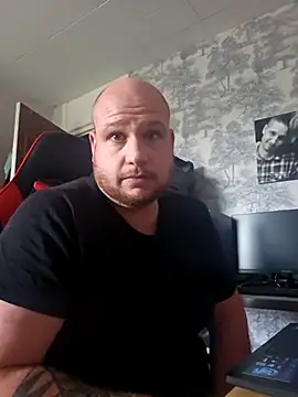 destructeur6 online show from December 1, 2025, 1:01 pm