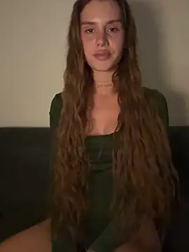 Snapshot of EmiliaCatalina chatting on March 24, 2026, 11:16 pm EmiliaCatalina online show from March 24, 2026, 11:16 pm