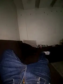 Snapshot of sexyboy1011 chatting on March 21, 2025, 1:23 pm sexyboy1011 online show from March 21, 2025, 1:23 pm