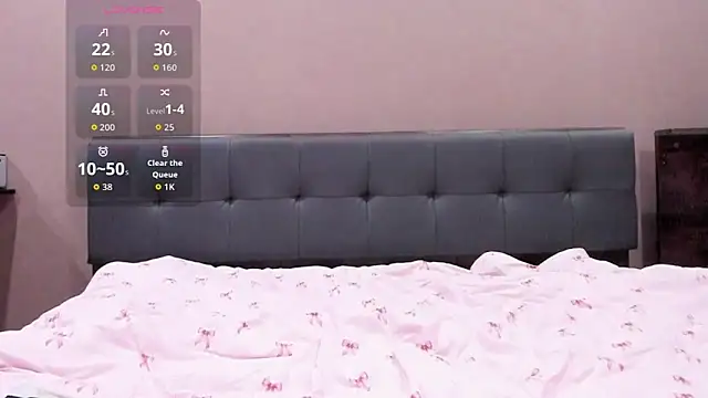 Mika Ray online show from June 9, 2026, 3:24 pm