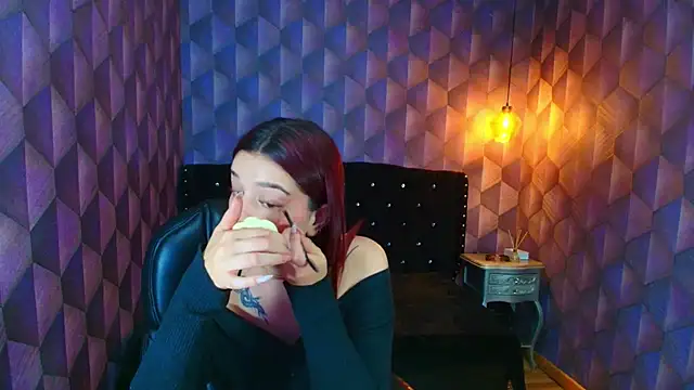 Snapshot of LiaHarryis chatting on October 20, 2025, 6:52 pm LiaHarryis online show from October 20, 2025, 6:52 pm